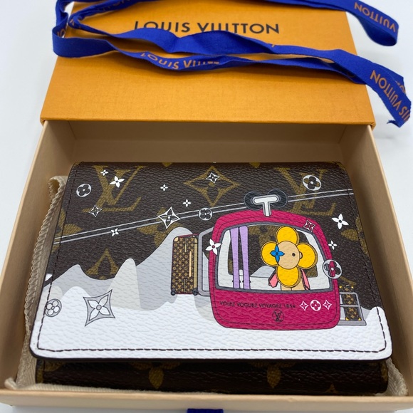 SOLD! Louis Vuitton Victorine Wallet - Picture 5 of 7